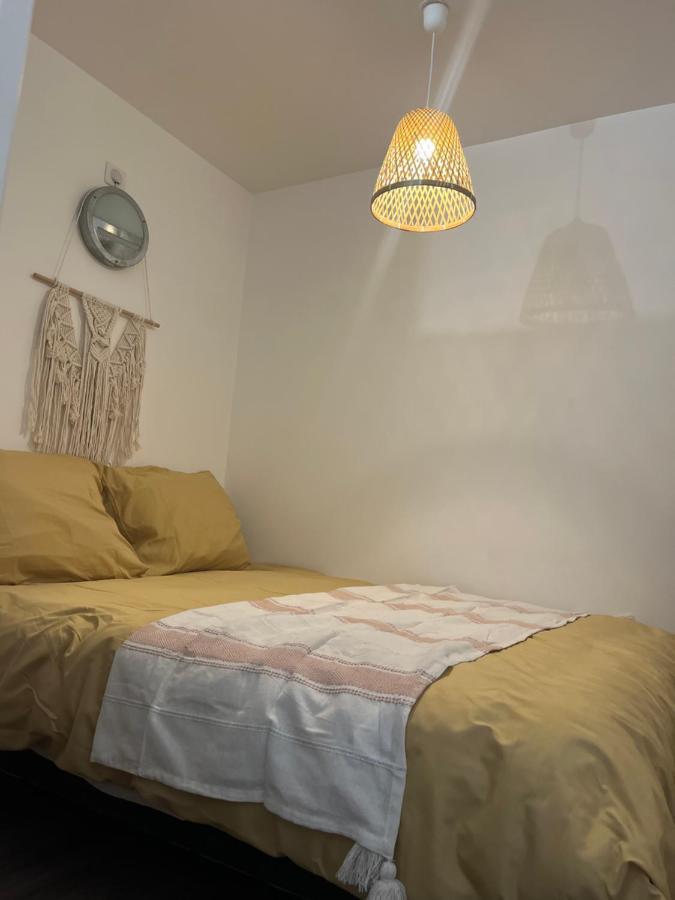 בורג-אן-ברס Le Petit Prince , Jolie Maisonnette Terrasse Netflix Parking Prive Jeux De Societe מראה חיצוני תמונה